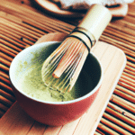 Dlaczego warto pić japońską herbatę Matcha? Przyjrzyjmy się bliżej jej właściwościom i zaletom